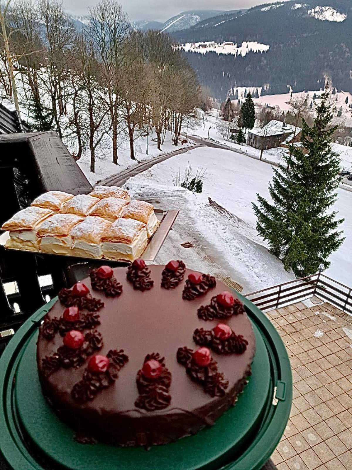 Svycarska Bouda Hotel Spindleruv Mlyn Exterior photo