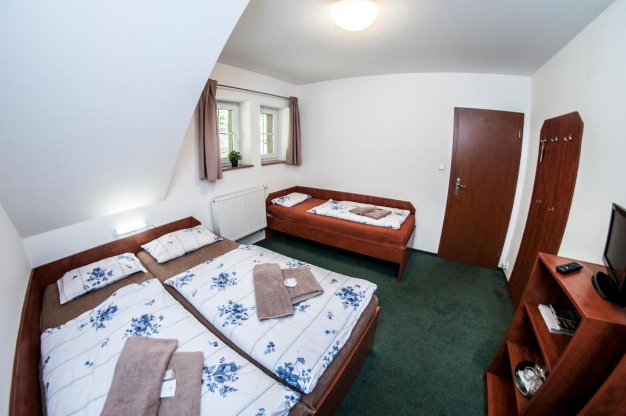 Svycarska Bouda Hotel Spindleruv Mlyn Exterior photo